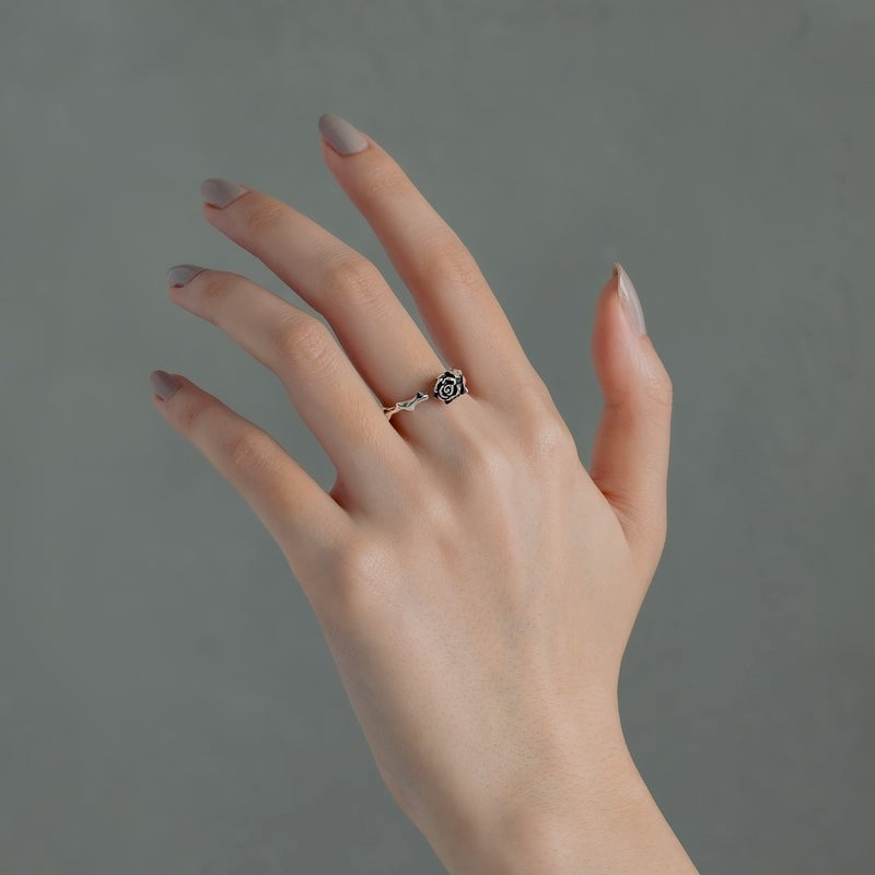 "Rose" ring