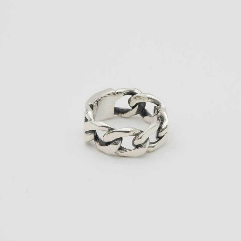 "Chain" plate ring