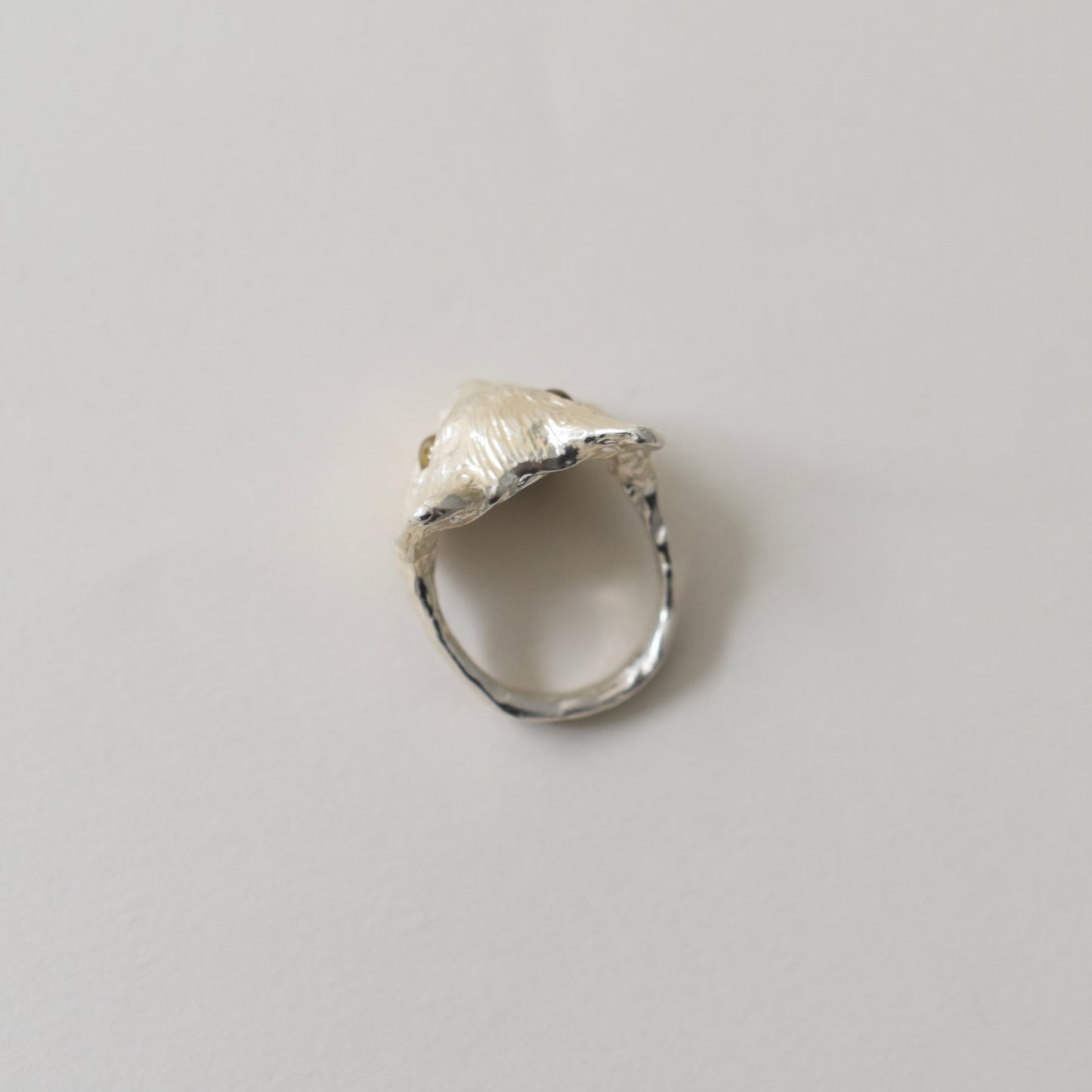 Calmness ring