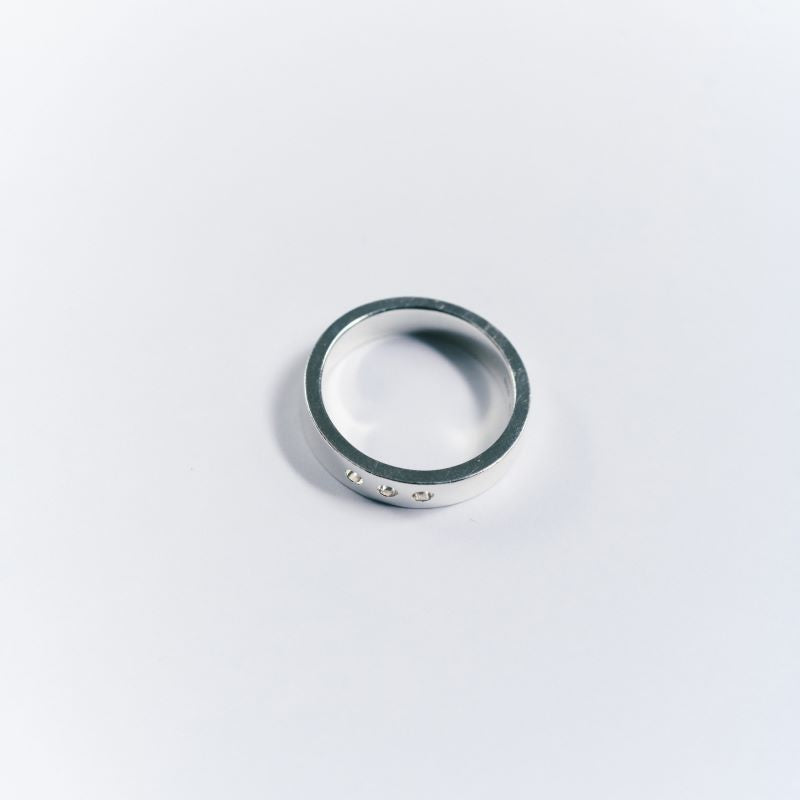 MAR.03 3hole Ring No.1