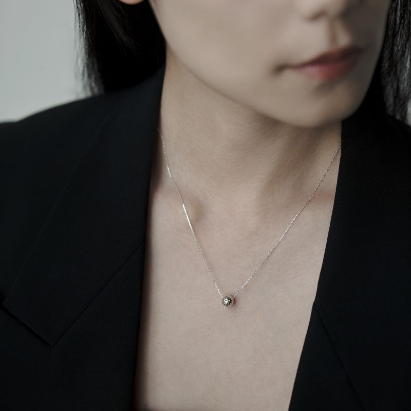 Pina Sphere Necklace No.3