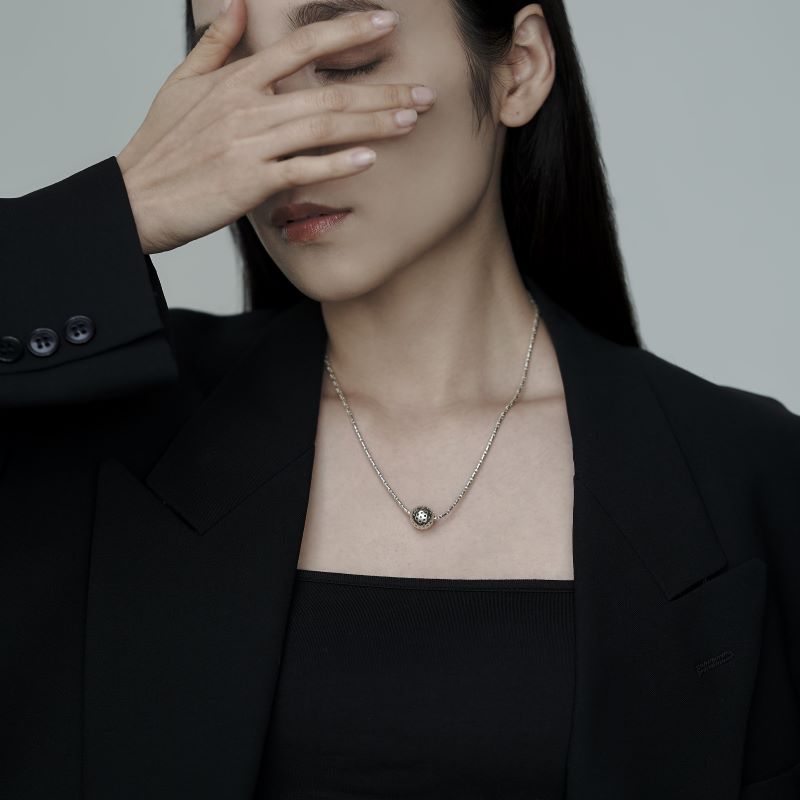 Pina Sphere Necklace No.1