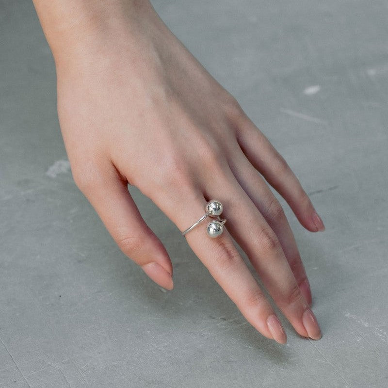 "Ball" ring / Silver, Gold