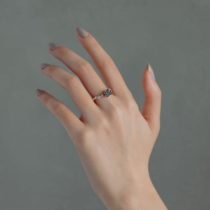 "Rose" ring