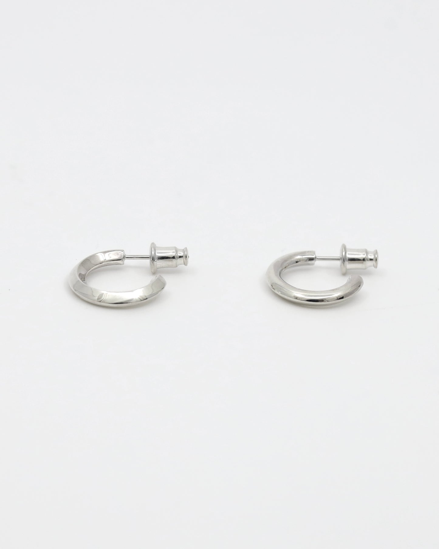 "Shadow" hoop pierce（両耳用）