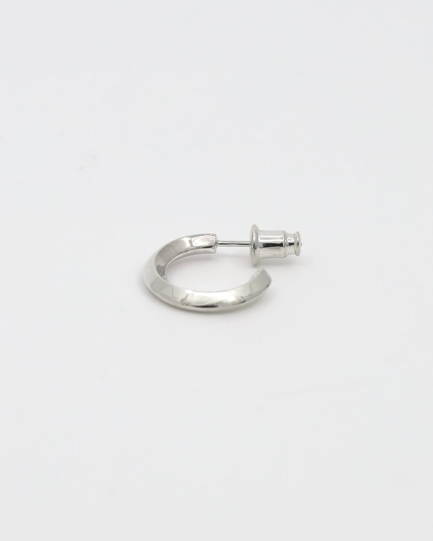 "Shadow" hoop pierce（両耳用）