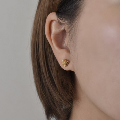 ヒメツルソバピアス 