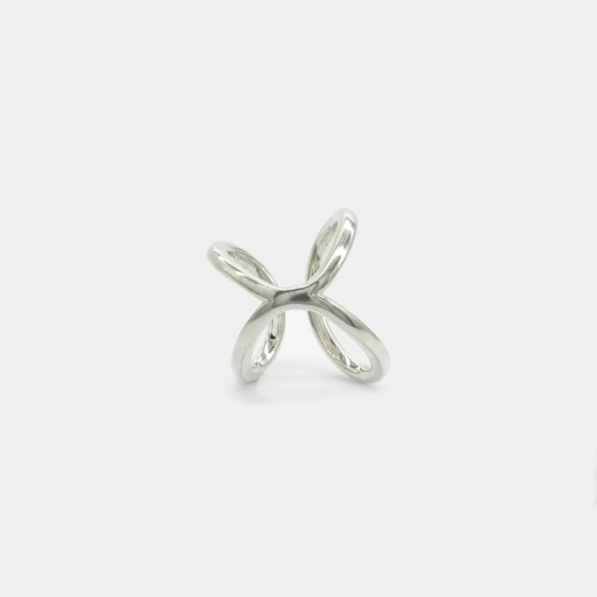 蝶 ring