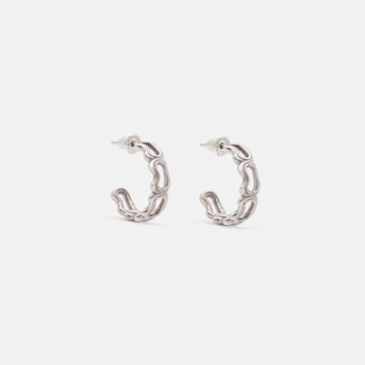 13 chain pierce