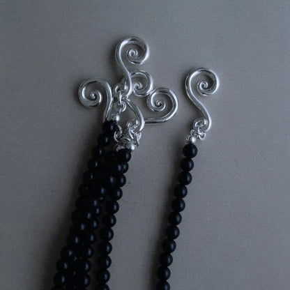 Spiral – Black Onyx Choker Necklace