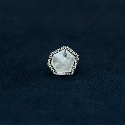 ARUNA RING（White）
