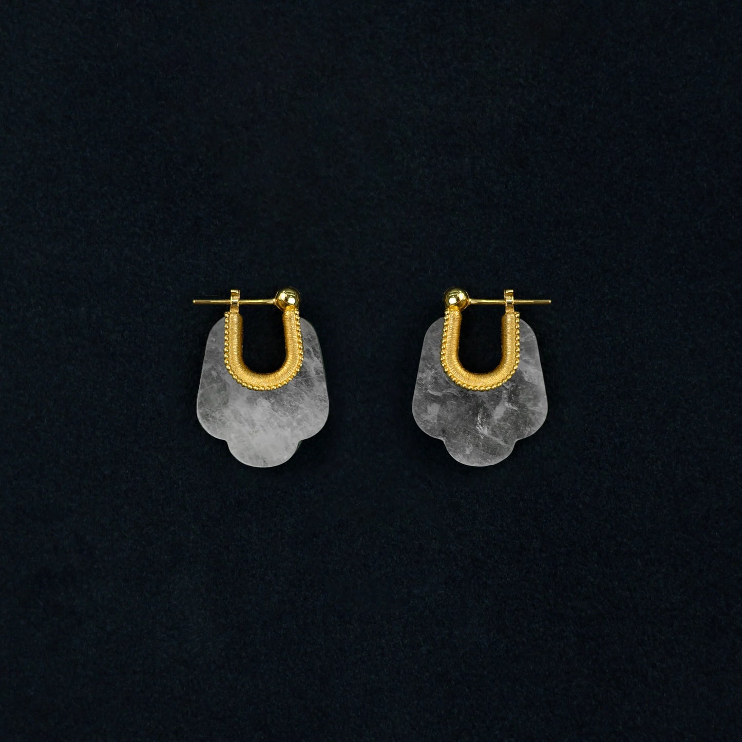 PADMA EARRING（WHITE）