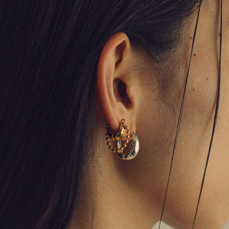 Round shape pierce medium/ Siilver