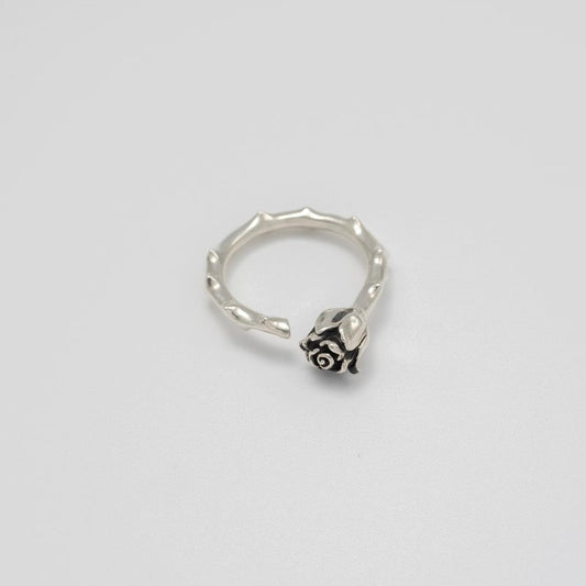 "Rose" ring