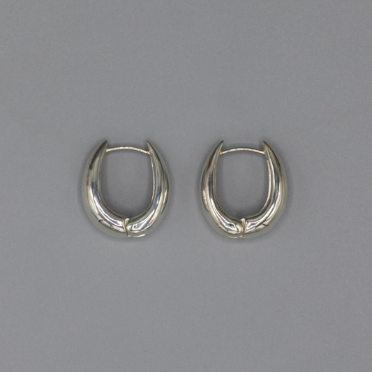 Round shape pierce medium/ Siilver