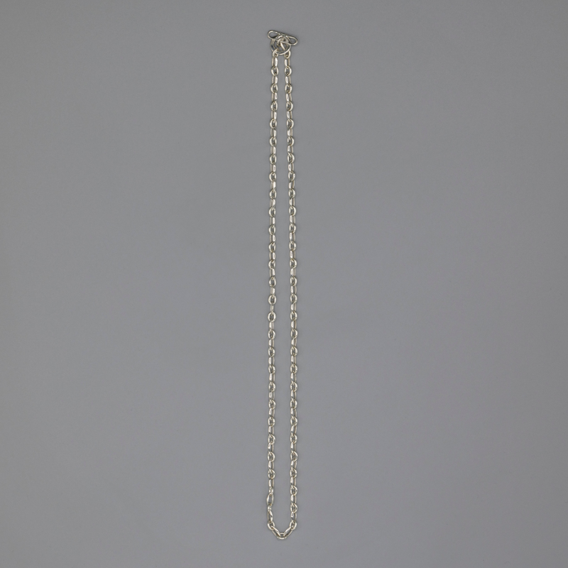 Square space necklace Silver