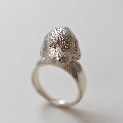 ring poodle face