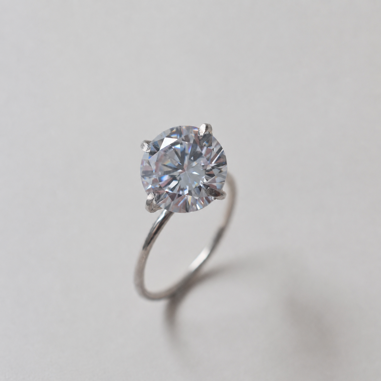 ring shine between