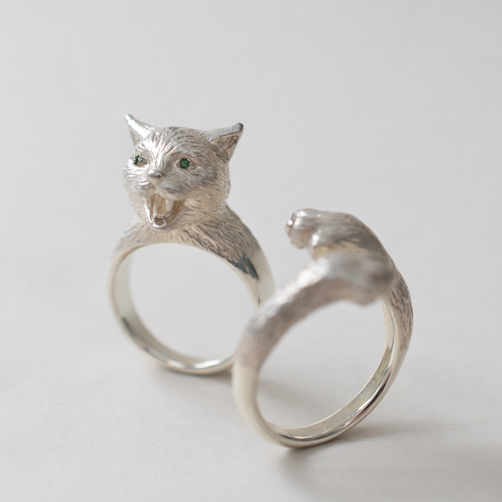 ring talkative cat claw cross