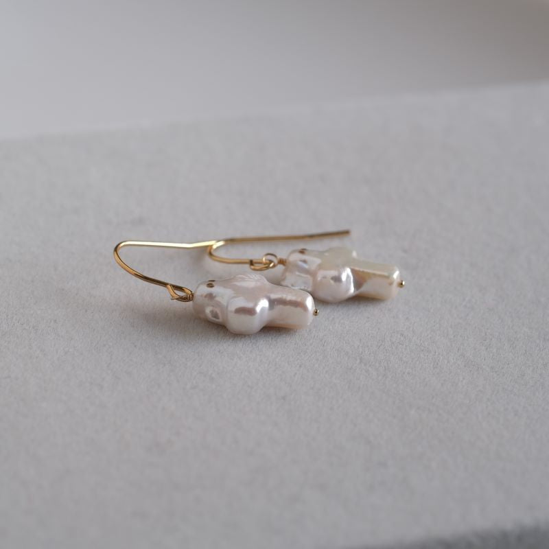 Kintsugi Draugur earring ゴースト/ ピアス、イヤリング