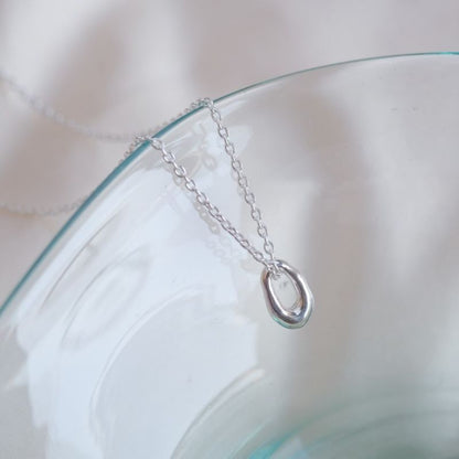 organic circle necklace：サークルネックレス