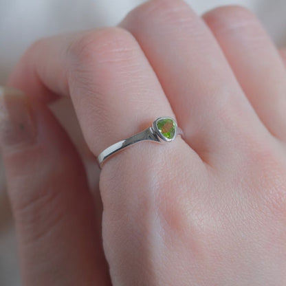 Peridot triangle ring