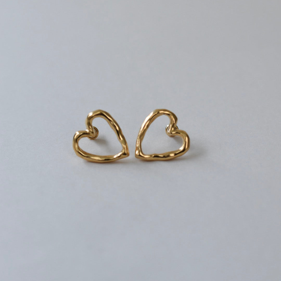 Melt Heart Pierce Mサイズ/ Silver, Gold