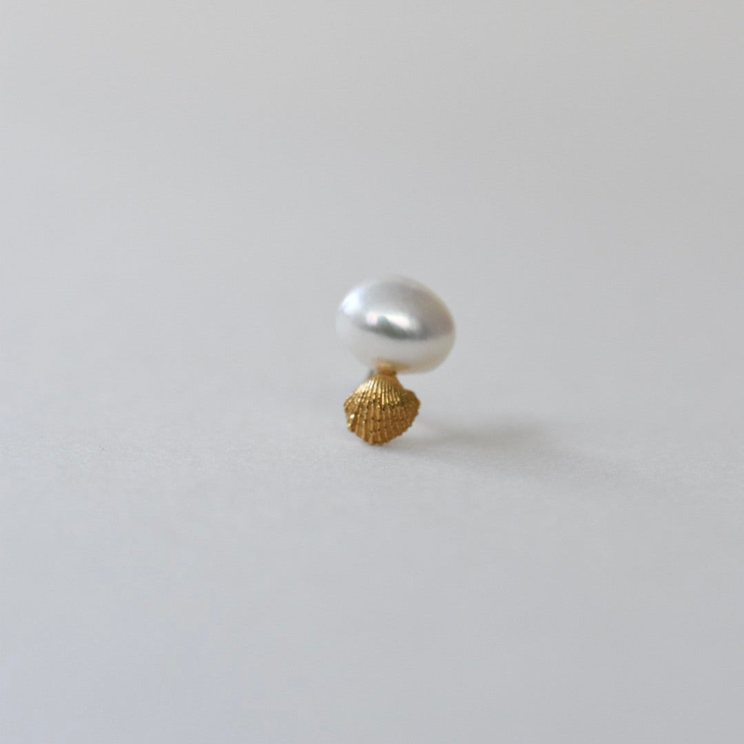 K10 and Pearl Pierced Earring A, B, D (Single)
