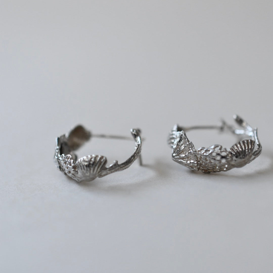 Shell Pierced Earrings Silver (both ears/pair)