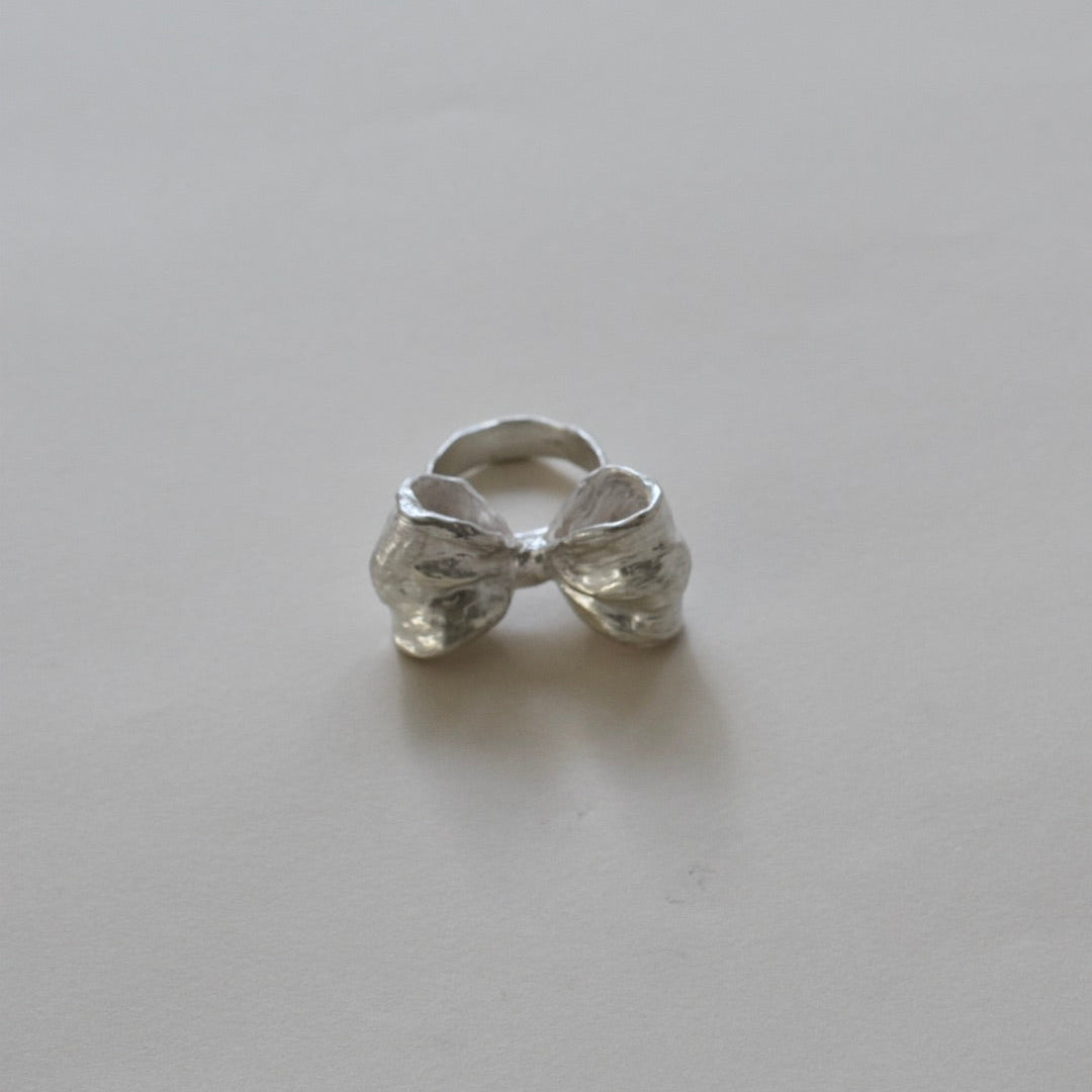 Too heavy ribbon ring