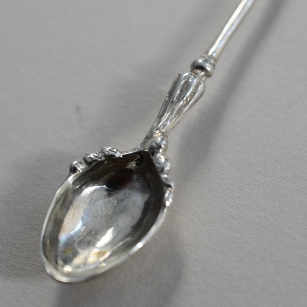 Magic spoon