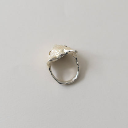 Calmness ring