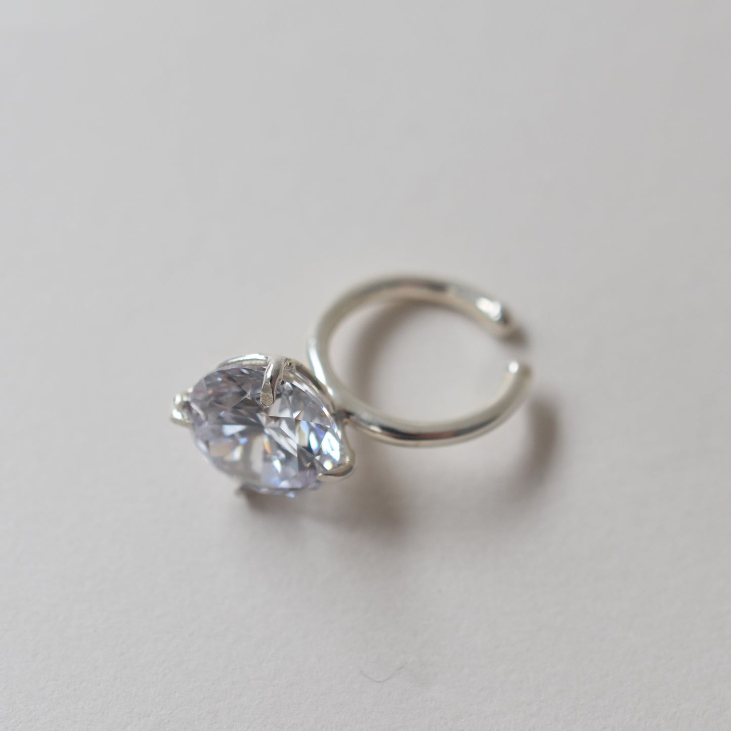 ear cuff shine front