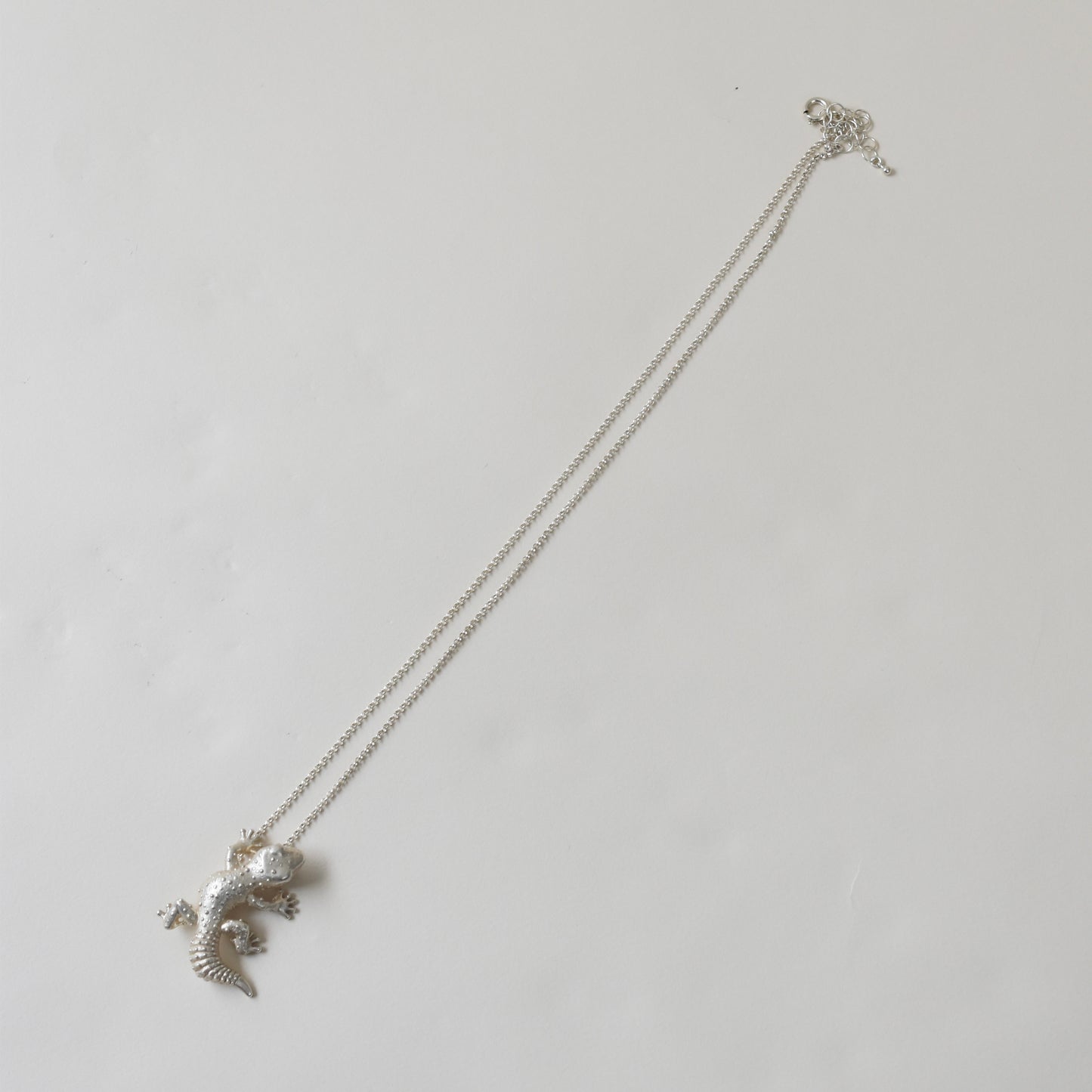 necklace lizard