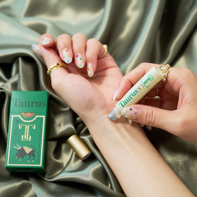 【牡牛座のための】ネイル＆アロマフレグランスオイル/ I fragrance