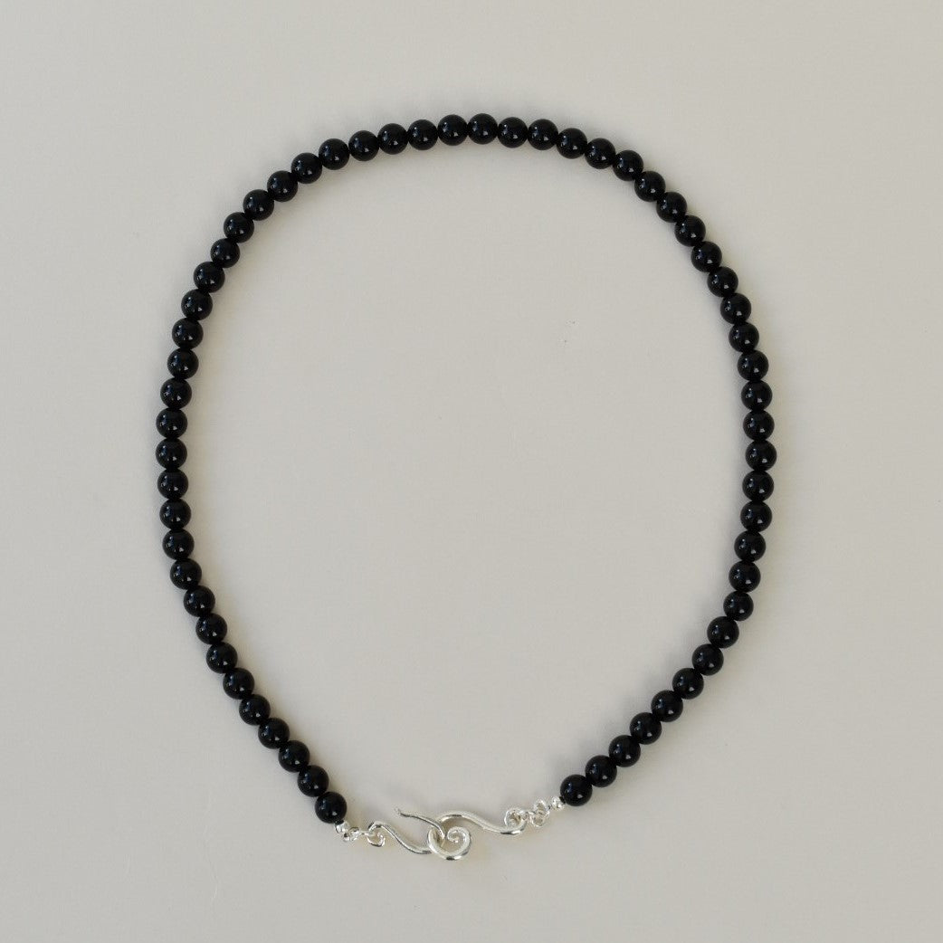 Spiral – Black Onyx Choker Necklace