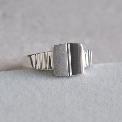 ljós og skuggi ring　シグネットリングM