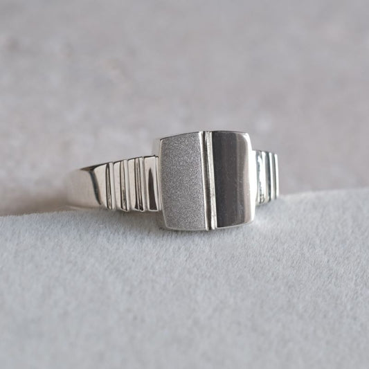 ljós og skuggi ring　シグネットリングM