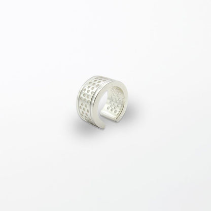 Pina Solid Earcuff