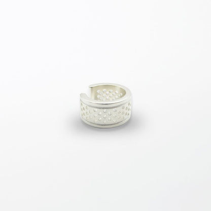Pina Solid Earcuff