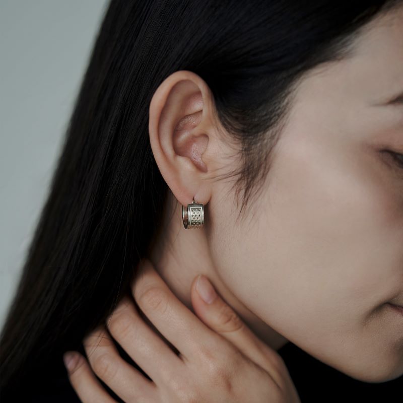 Pina Solid Earring
