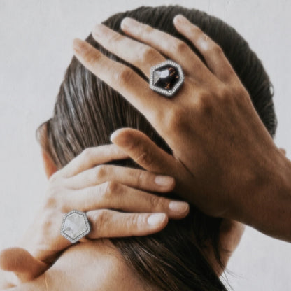 ARUNA RING（Brown）