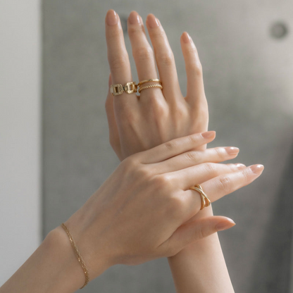 "Duality" ring / SILVER, GOLD