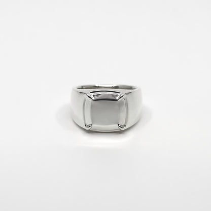 "Claw" ring