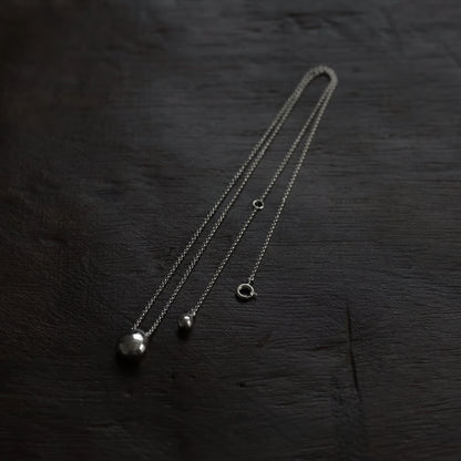 "Dew" pendant necklace