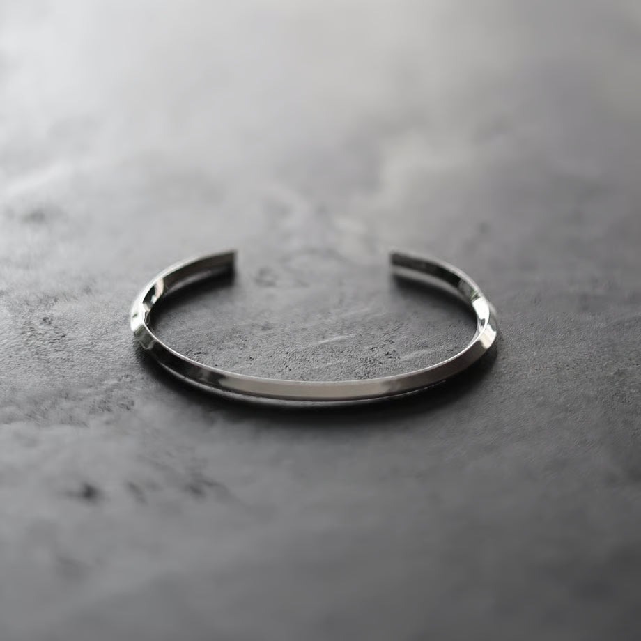 "Shadow" bangle