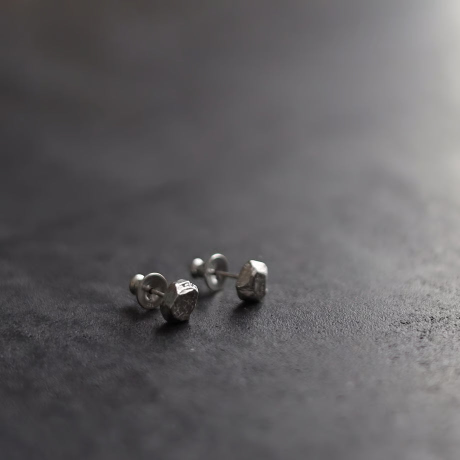 "Rock" pierce（両耳用）