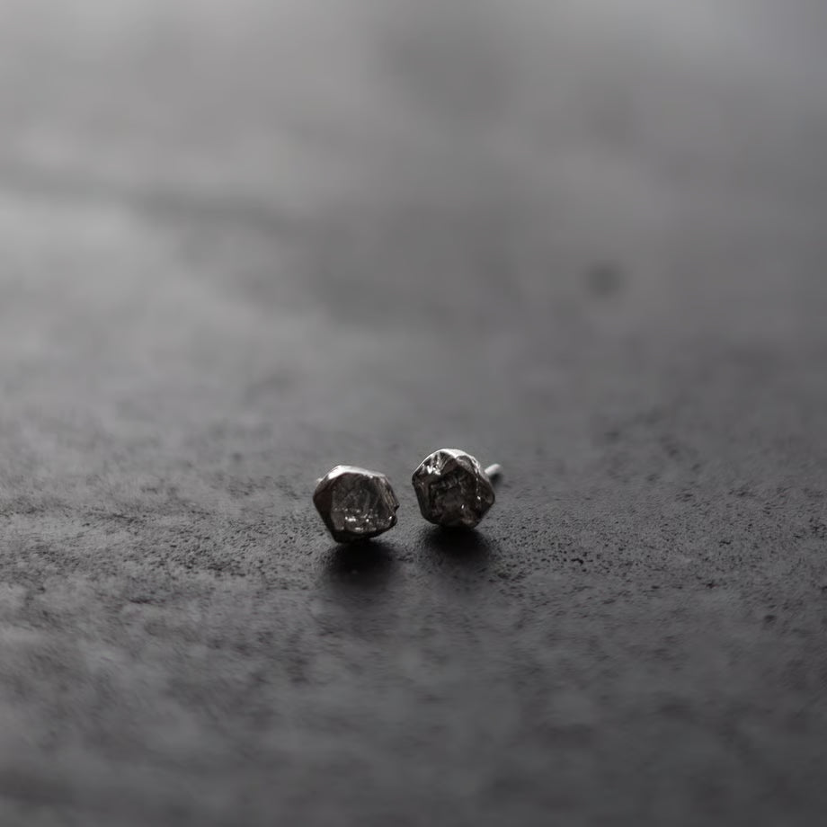 "Rock" pierce（両耳用）