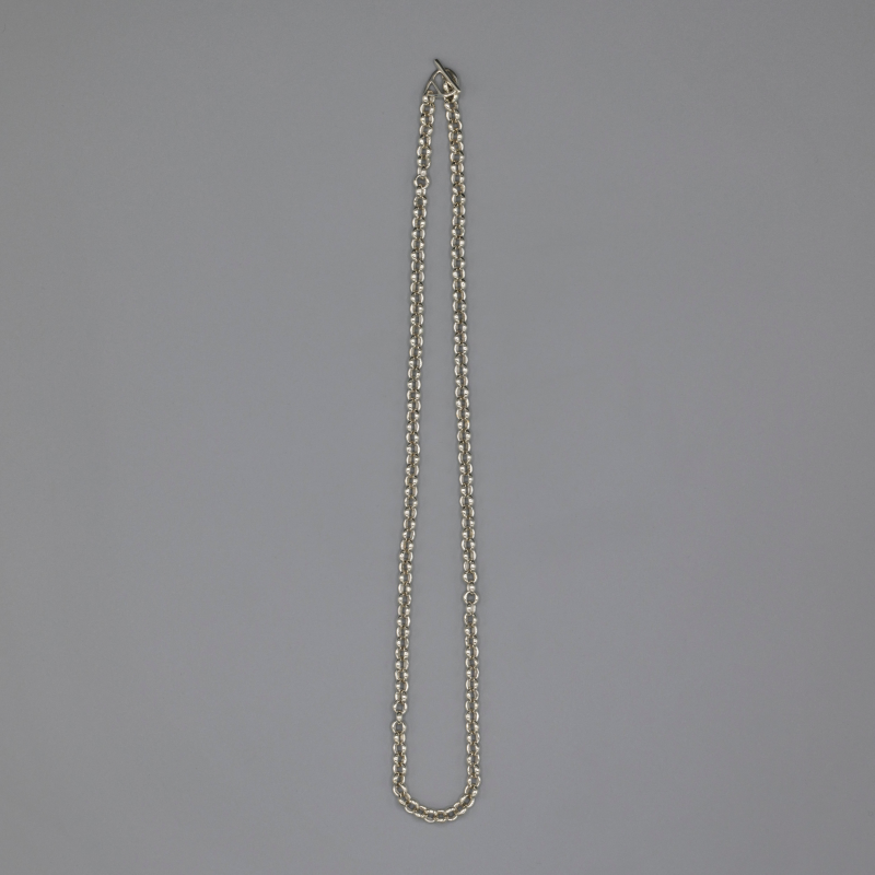 Round shape necklace Silver