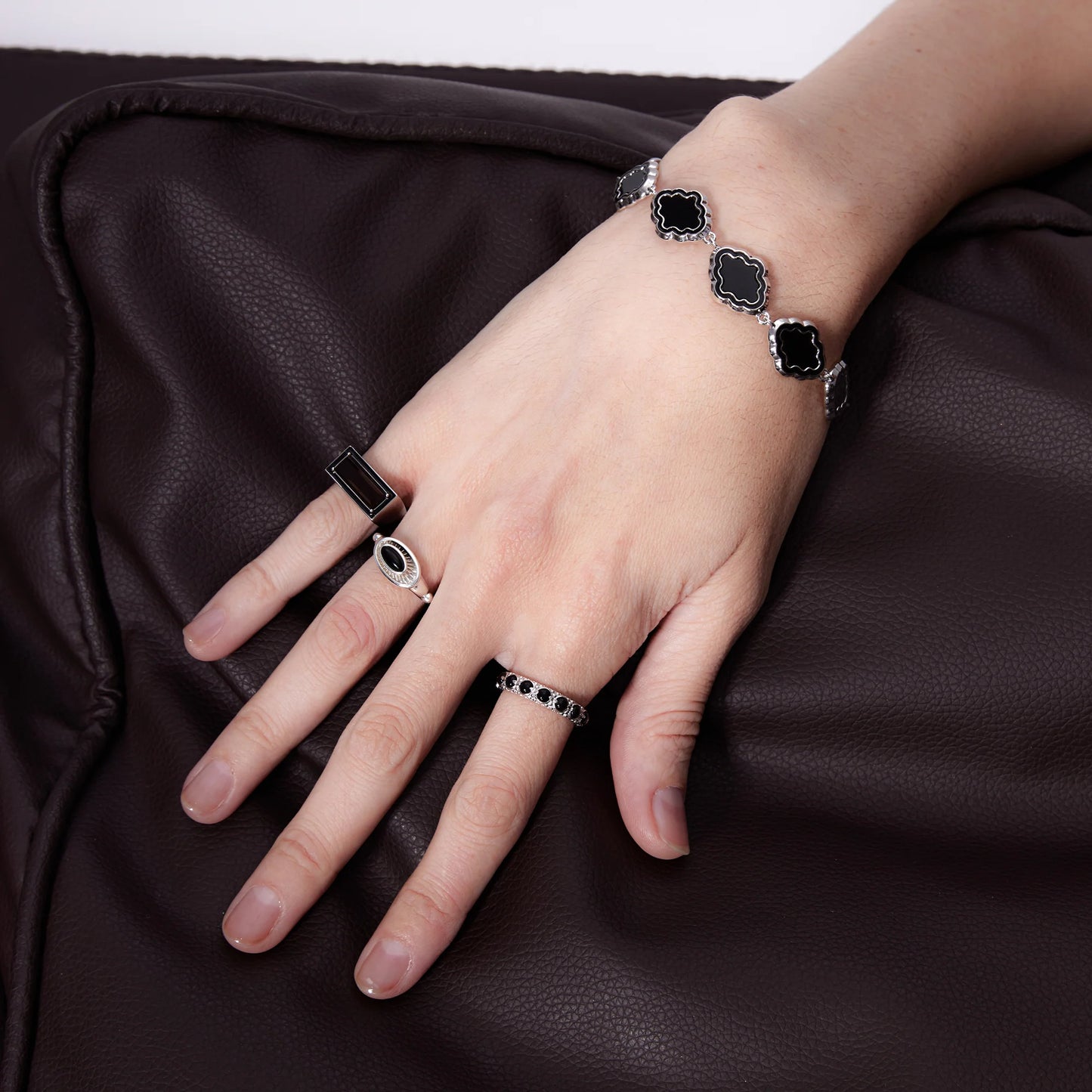 Pheme Ring（Black）
